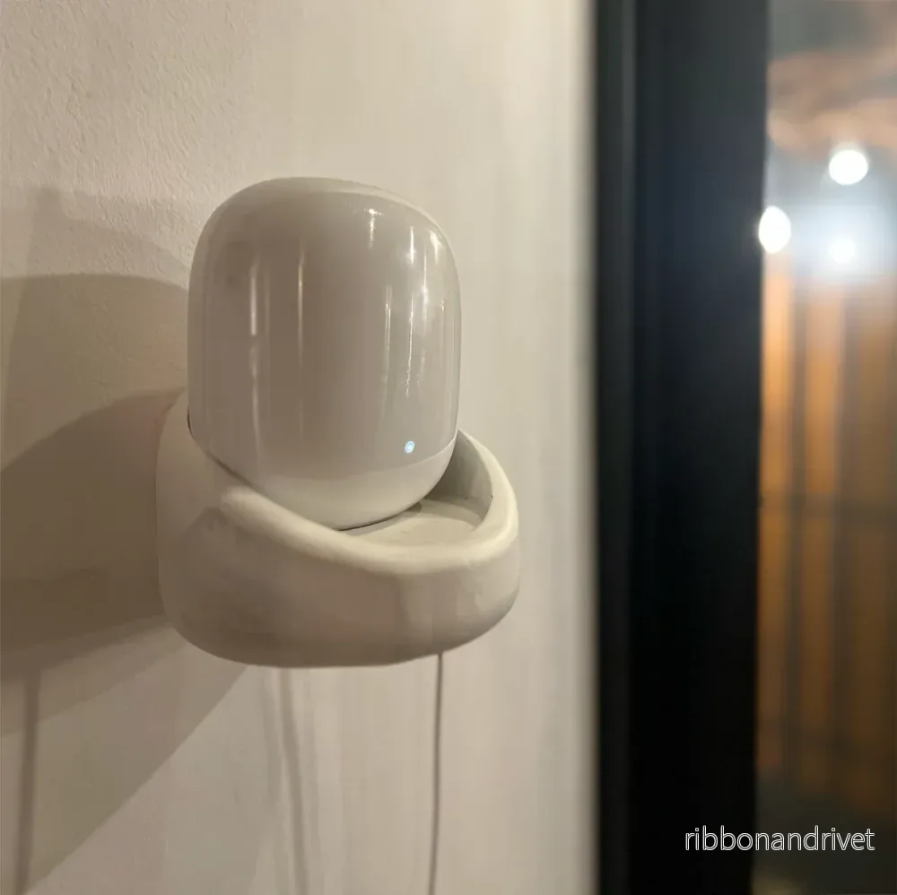 Google Nest Pro väggfäste Google Nest Pro väggfäste