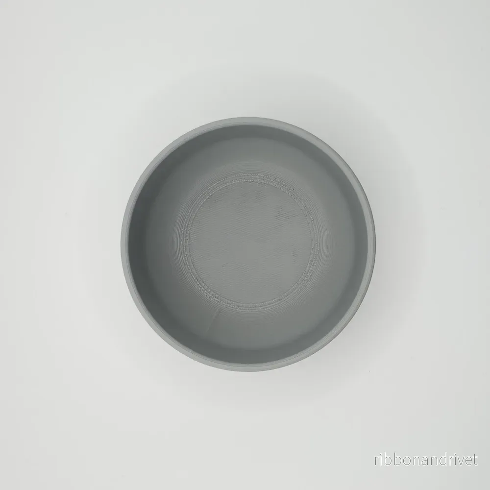 Minimalistisk oval blomkruka för väggmontering - Bild 3