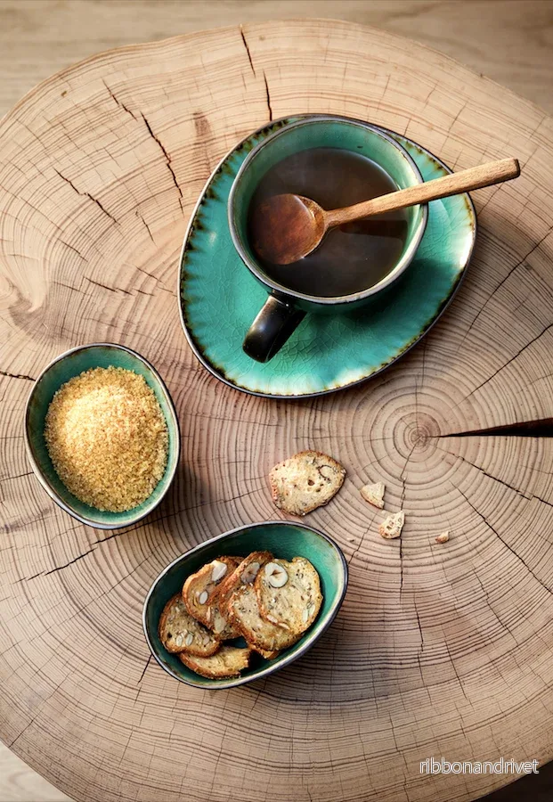 Green Jungle cup and saucer 4st