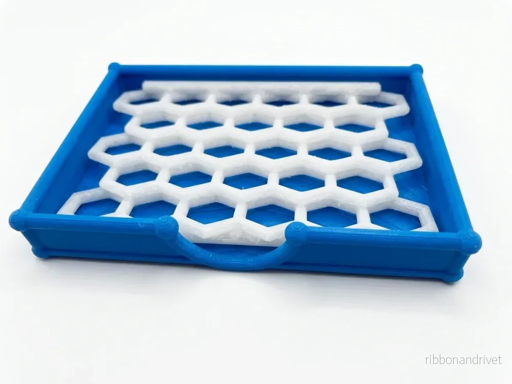 Flexibel tvålpump och avloppsbricka Flexibel tvålpump och avloppsbricka
