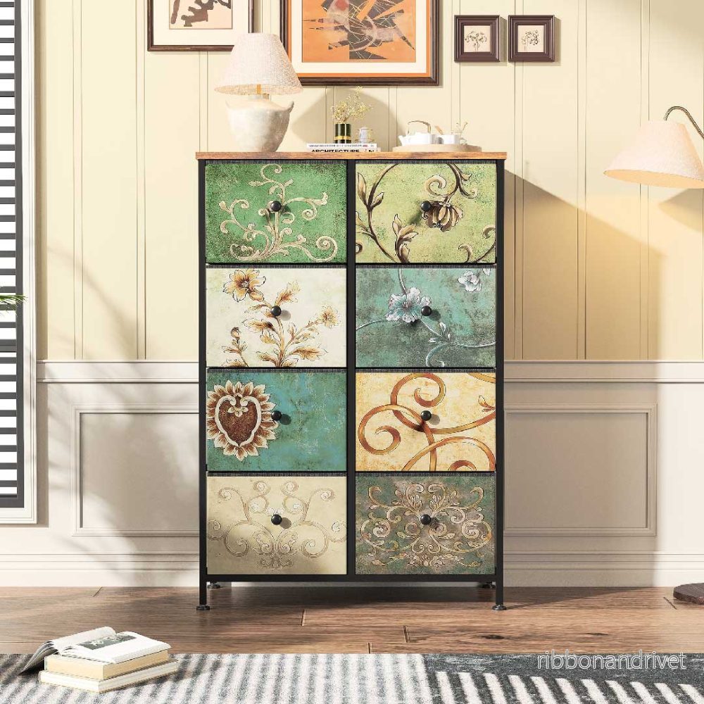 Yelenaro Smal byrå 8 lådor, Boho Vintage Yelenaro Smal byrå 8 lådor, Boho Vintage