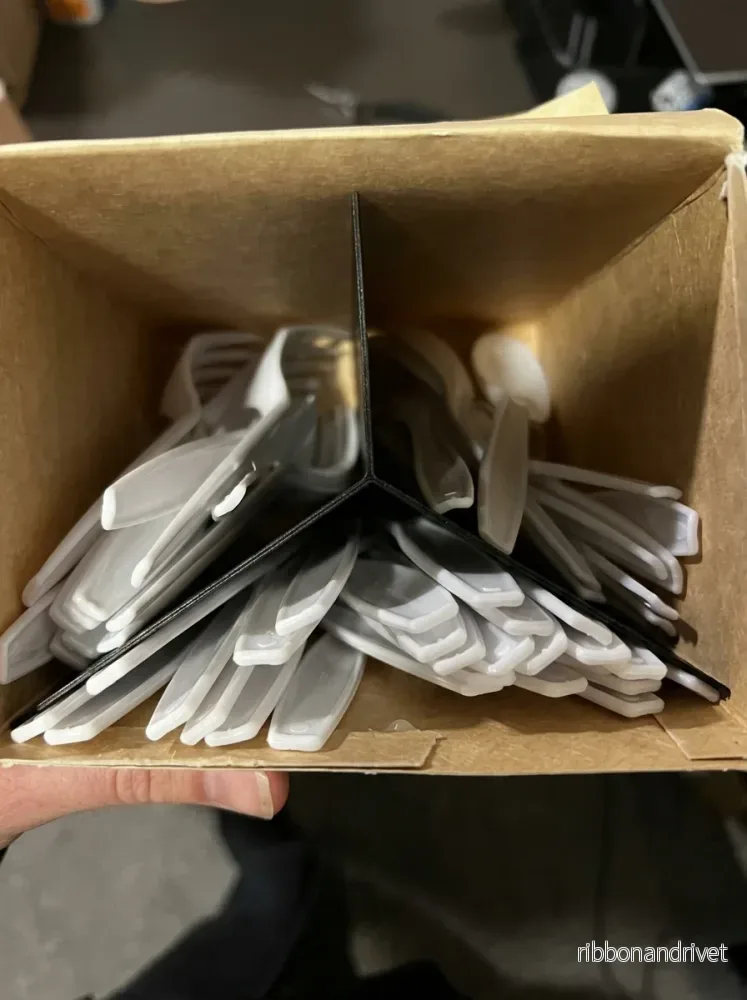 Bestickhållare för plastbestick - Organisera enkelt knivar, gafflar och skedar - Bild 2