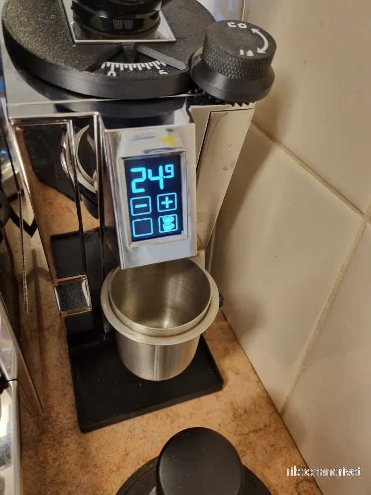 Eureka Mignon doseringsmugghållare med kaffeuppsamlare och justerbar vinkel - 54 mm - (3 delar)