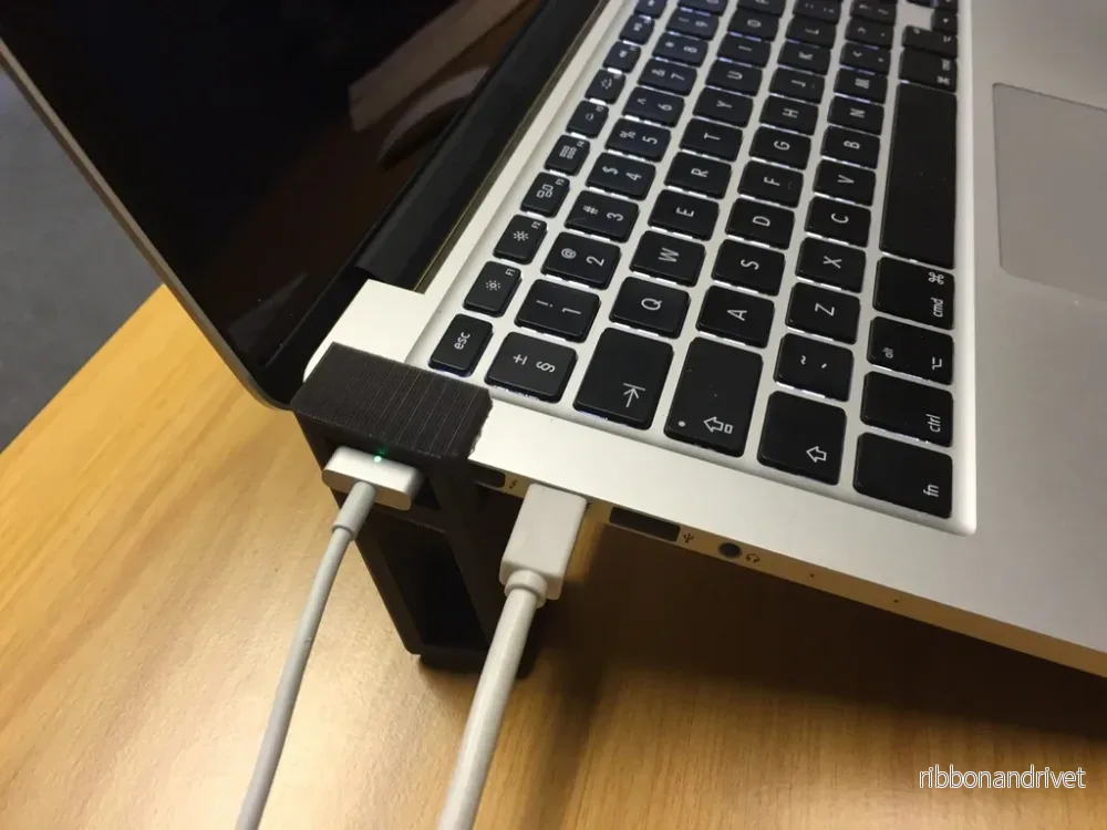 MacBook Pro Retina 13" laptopstativ - Bild 2