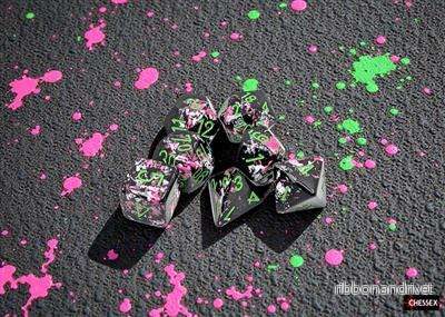 Brush Polyhedral Paintball Grönt 7-tärningsset