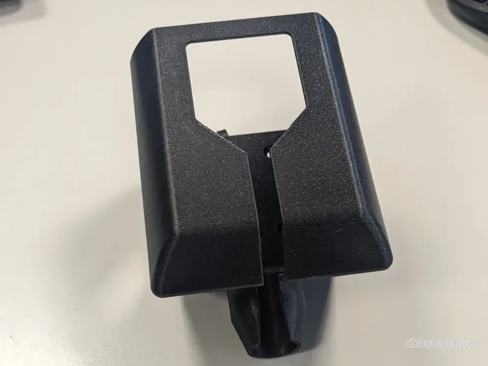 Stabilt väggfäste för Bosch Powerpack 500