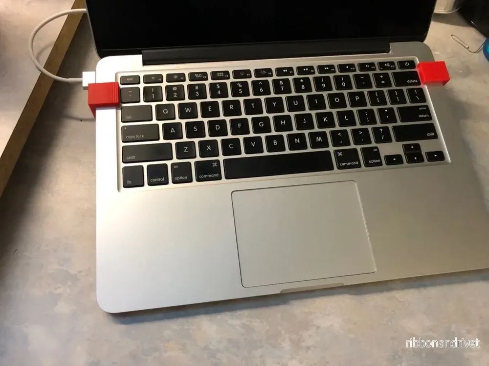 Lyftstativ för MacBook Pro Retina 13 tum för optimalt luftflöde - Bild 2
