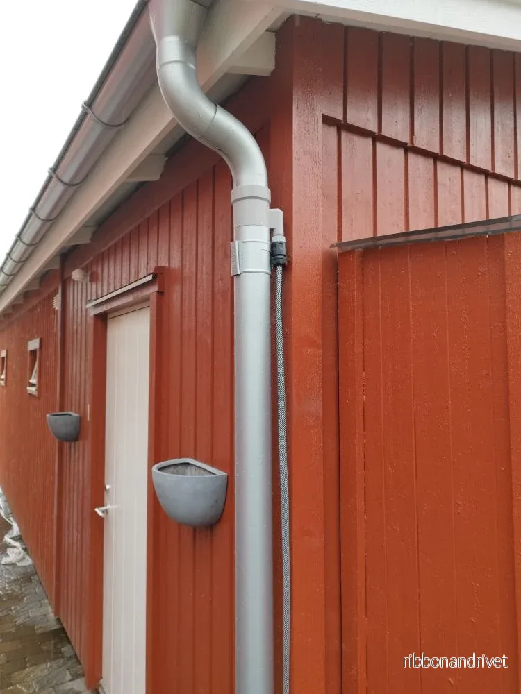 Regnvattenuppsamlare för stuprännor - 1/2" slangkoppling - Bild 2