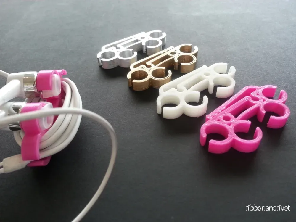 BABY KNUCKLEDUSTER Förvaring för öronproppar