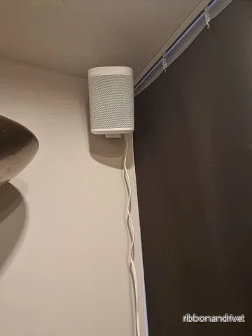 Flexibelt väggfäste för Sonos One (2:a generationen)