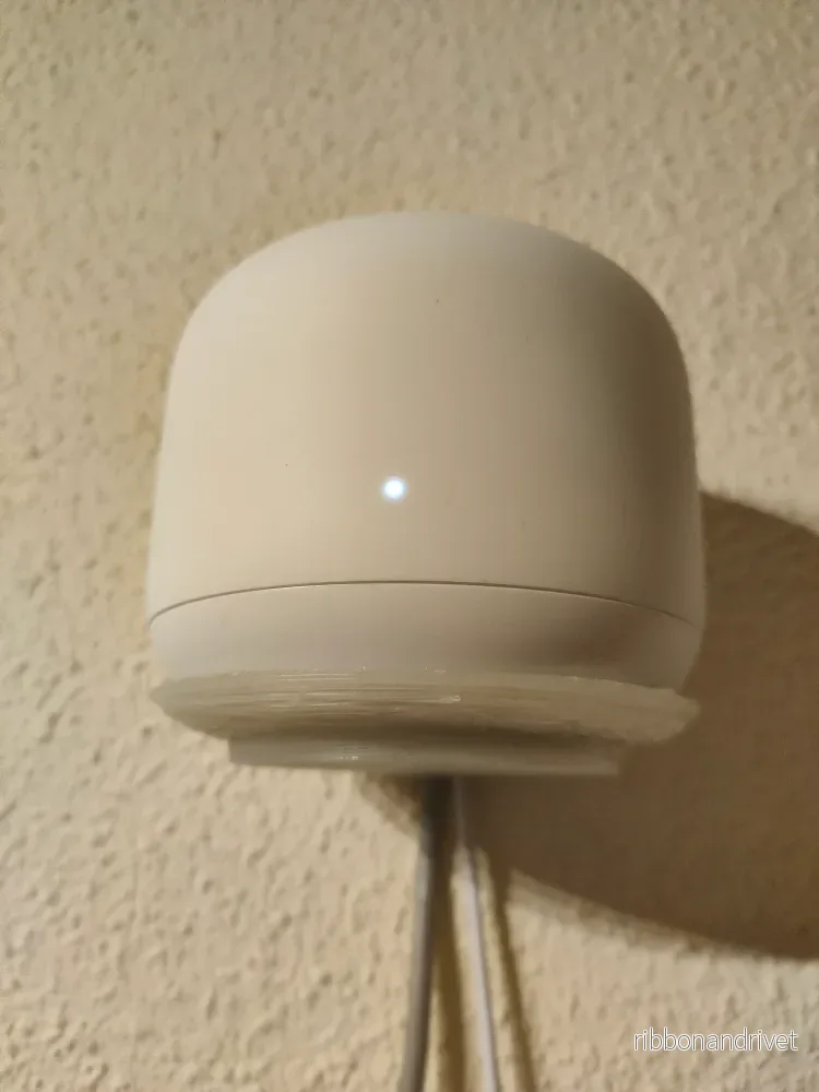 Google Nest Wifi väggfäste för optimerat nätverk