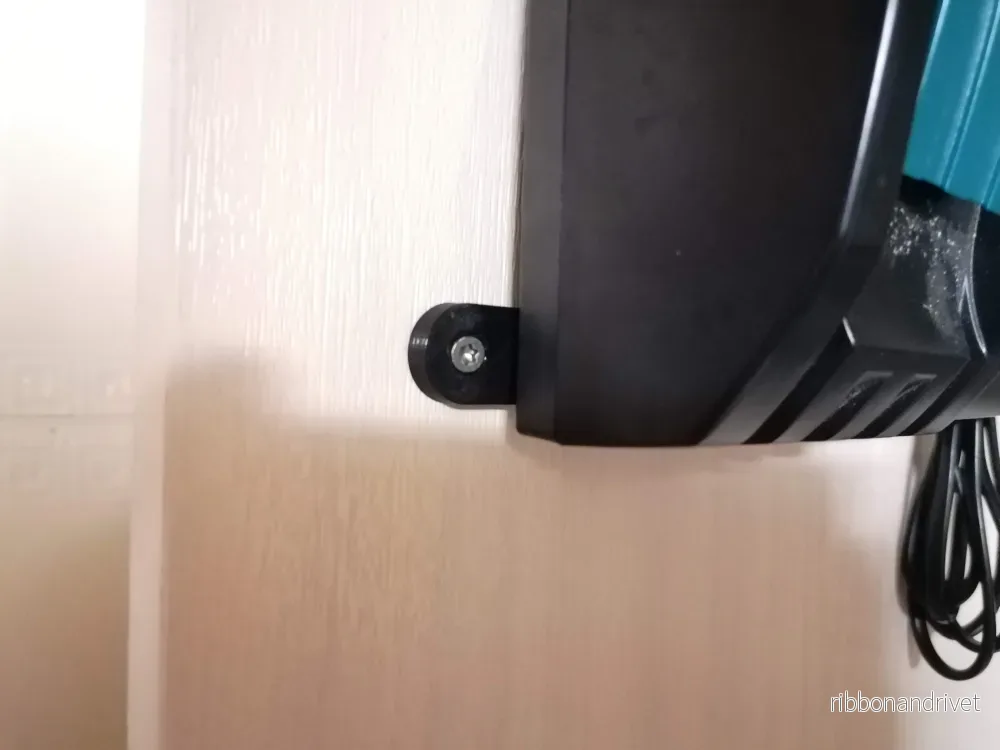 Makita 18V Laddare Väggmonterad Bas 4st – Optimera din Verkstad - Bild 2