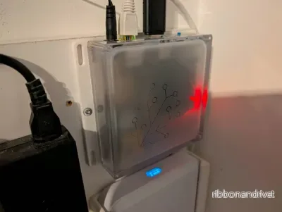 Väggfäste för Home Assistant Yellow