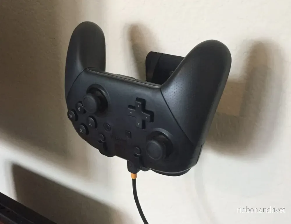 Modulärt väggfäste för Nintendo Switch Pro-kontroll - Bild 2