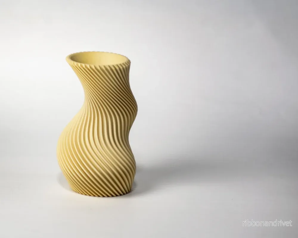 Vase 004 Vase 004