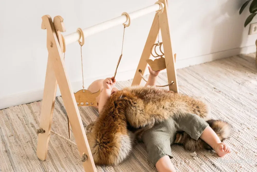 Babygym i trä - Bild 2