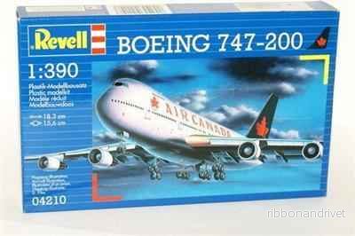 Revell Boeing 747-200 Modellkit 1:390