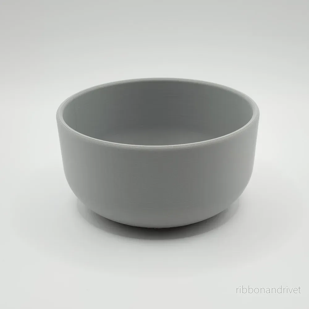 Minimalistisk oval blomkruka för väggmontering