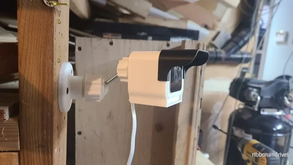 Wyze Cam V3 justerbart väggfäste för inomhus- och utomhusbruk