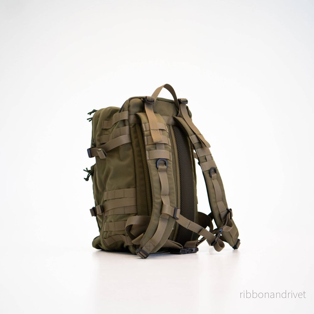Ryggsäck 039 – Militärgrön Ryggsäck 039 – Militärgrön