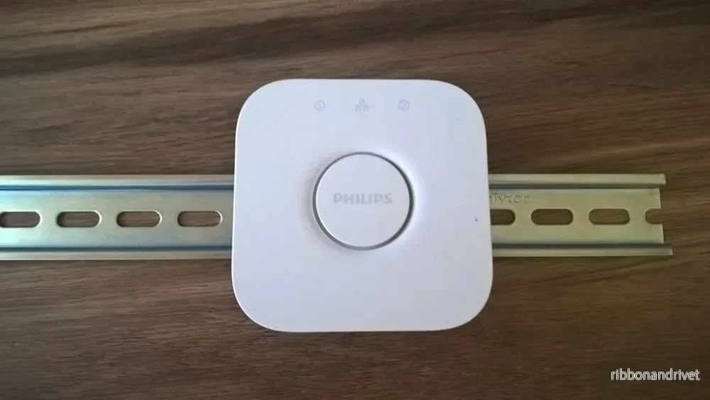 DIN-skenefäste för Philips Hue Bridge - Bild 2