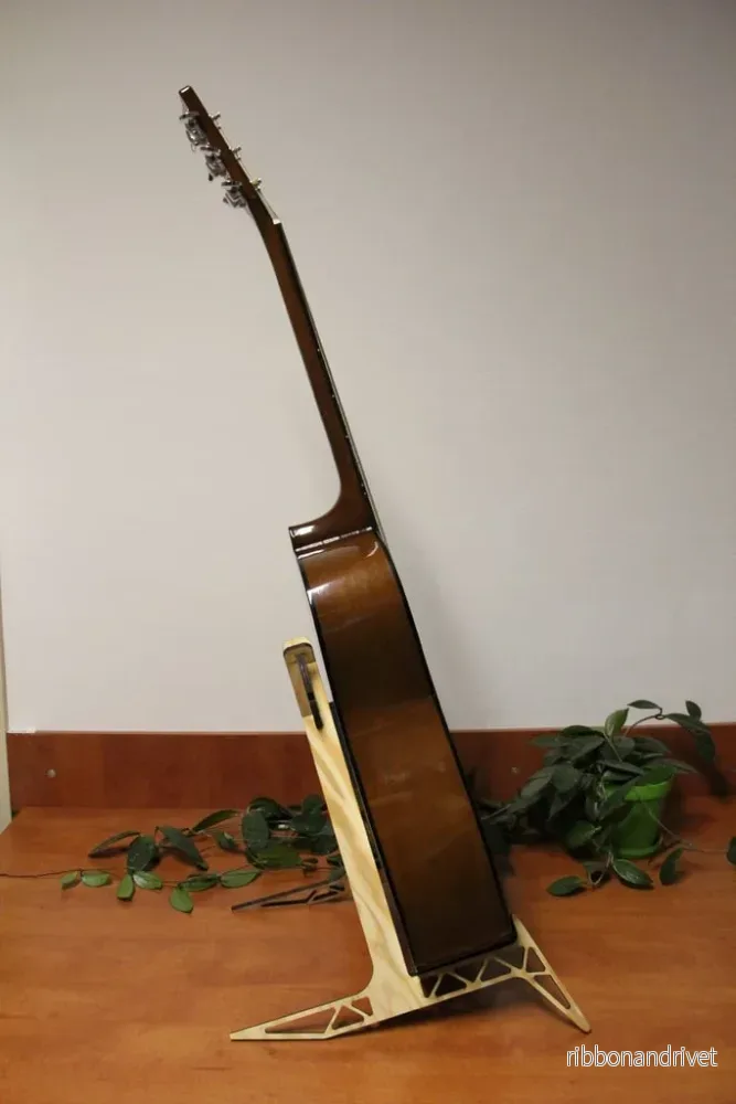 Laserskärningsstativ för akustisk gitarr - Bild 3