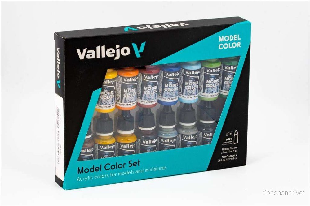 Vallejo - Model Color / 16 färgers set - Marin (Ångperioden) 18 ml