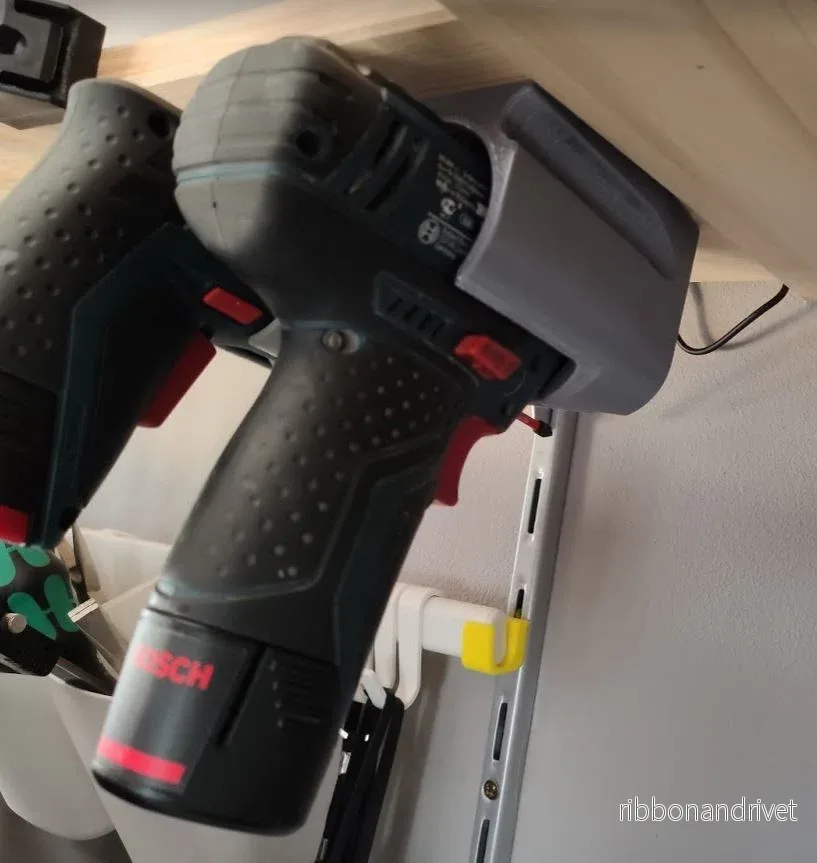 Bosch GSR 10.8/12V Väggfäste