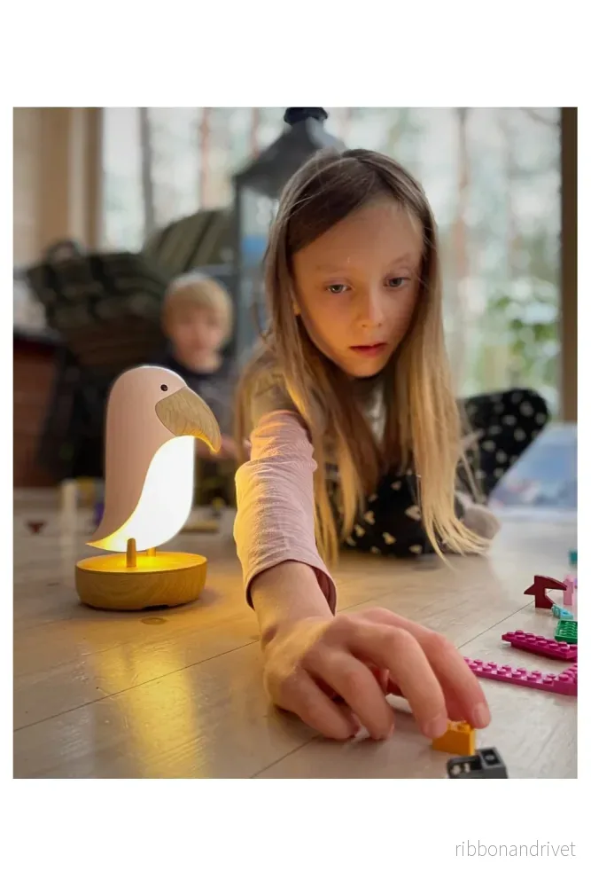 Lampa med högtalare – Vit Fågel - Bild 3