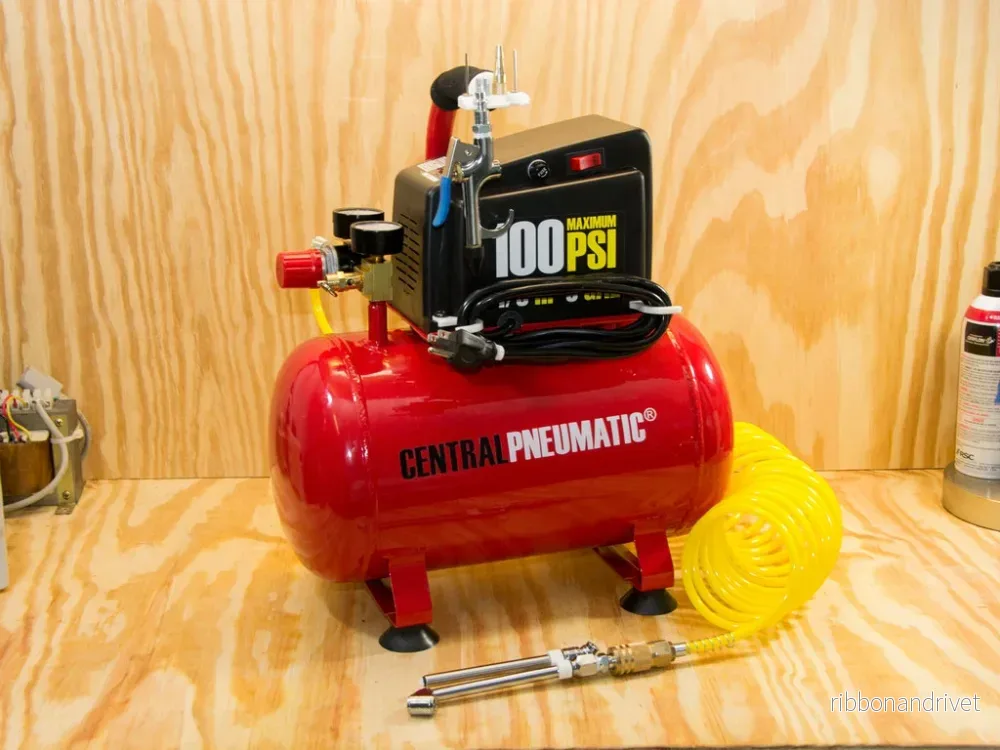 Tillbehör till 3-gallons varmluftkompressor (Harbor Freight Tools)
