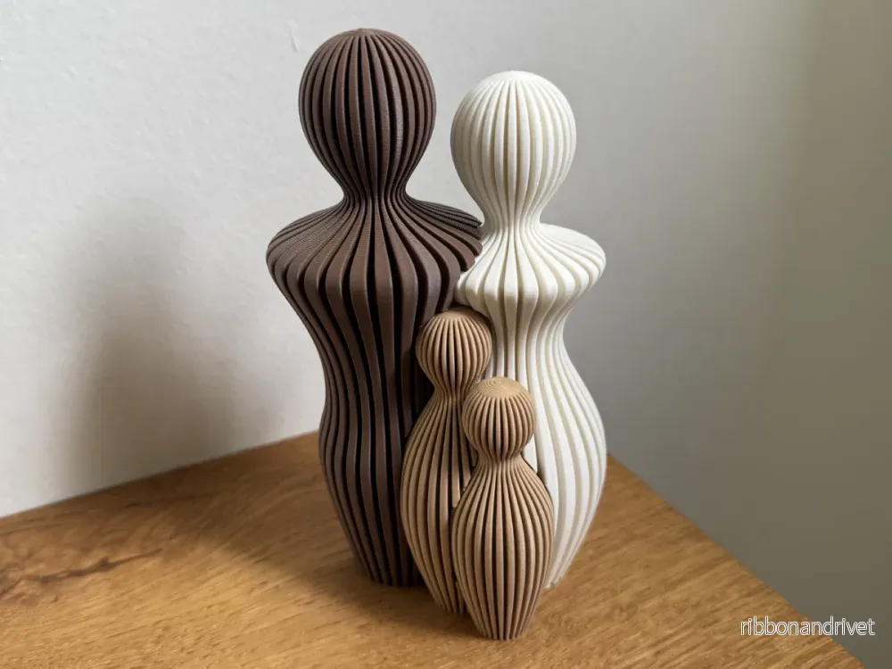 Familjeskulptur med 2 barn - Bild 3