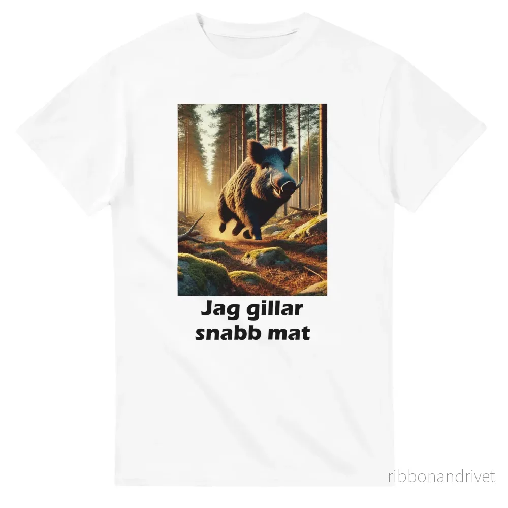 T-shirt ”Jag gillar snabb mat” – Perfekt för jägare med humor ”Hunting edition” T-shirt ”Jag gillar snabb mat” – Perfekt för jägare med humor ”Hunting edition”
