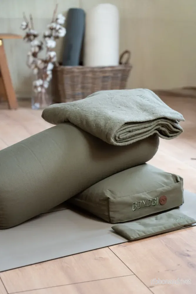 Calm Organic Cotton Eye Pillow - Dark Olive - Bild 2