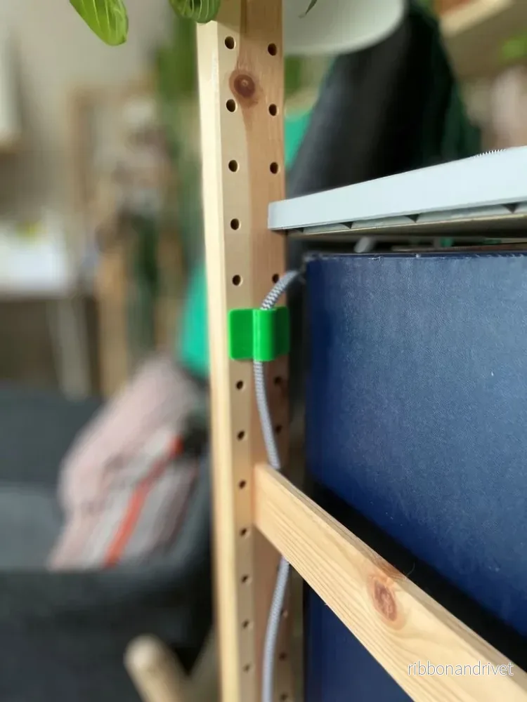 IKEA IVAR sladdhållare för kabelhantering - Bild 2