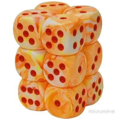 Chessex 16mm d6 med pips Tärningsblock (12 Tärningar) – Festiv Soluppgång med röd Chessex 16mm d6 med pips Tärningsblock (12 Tärningar) – Festiv Soluppgång med röd