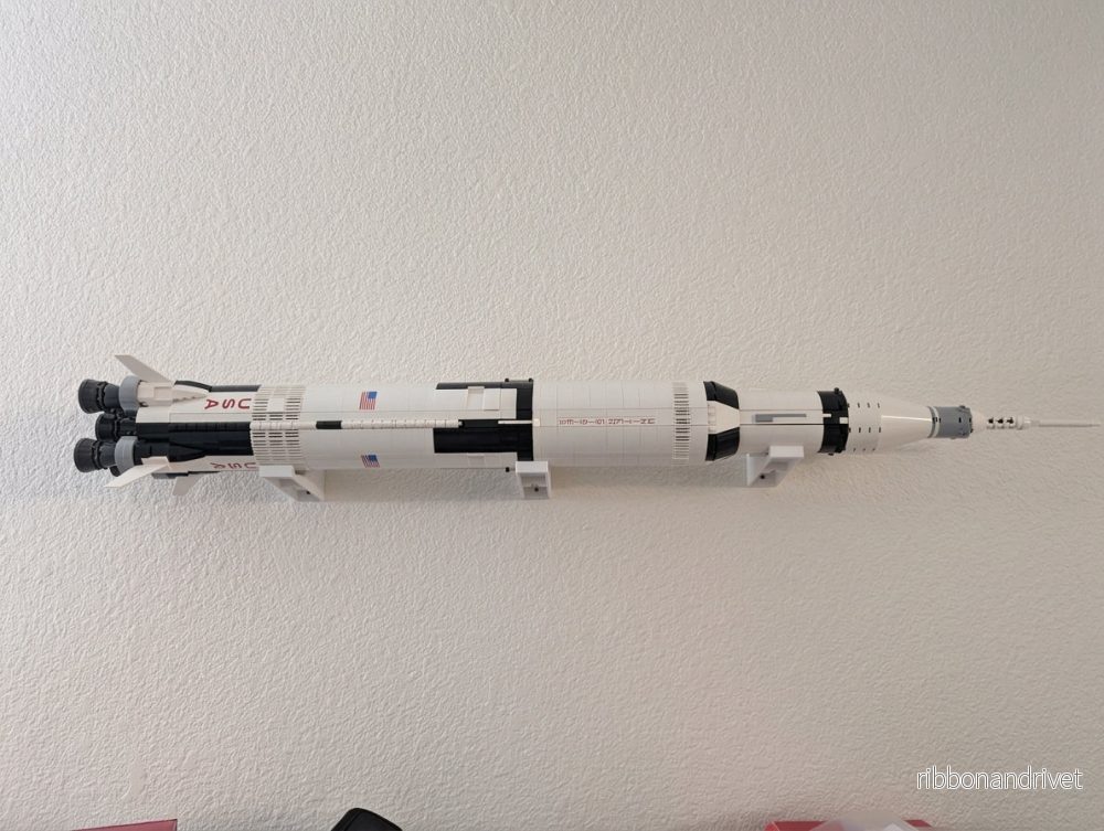 Väggfäste för LEGO Saturn V raketmodell (3 delar) Väggfäste för LEGO Saturn V raketmodell (3 delar)