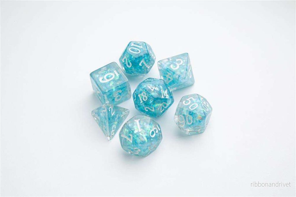 Gamegenic – Candy-liknande Serie – Blueberry – RPG Tärningsset (7 st) Gamegenic – Candy-liknande Serie – Blueberry – RPG Tärningsset (7 st)