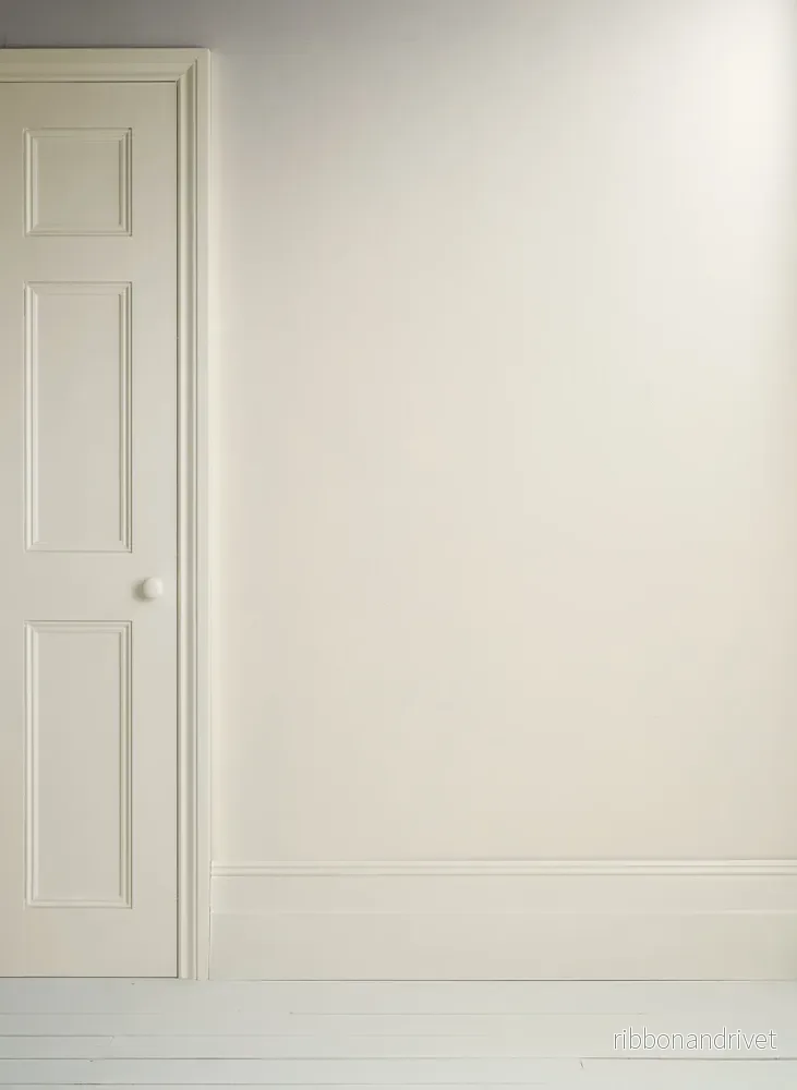 Old White Satin Paint - Bild 2