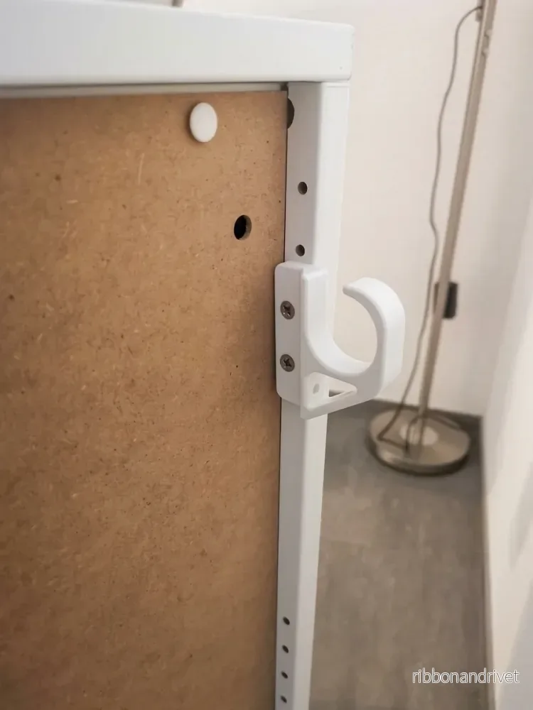 Kabelkrok för sidomontering - Optimal kabelhantering