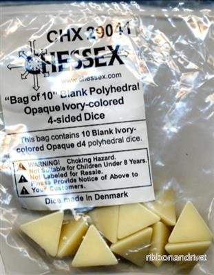 Chessex Opaque Polyhedral Bag med 10 Blank 4-sidiga Tärningar Chessex Opaque Polyhedral Bag med 10 Blank 4-sidiga Tärningar
