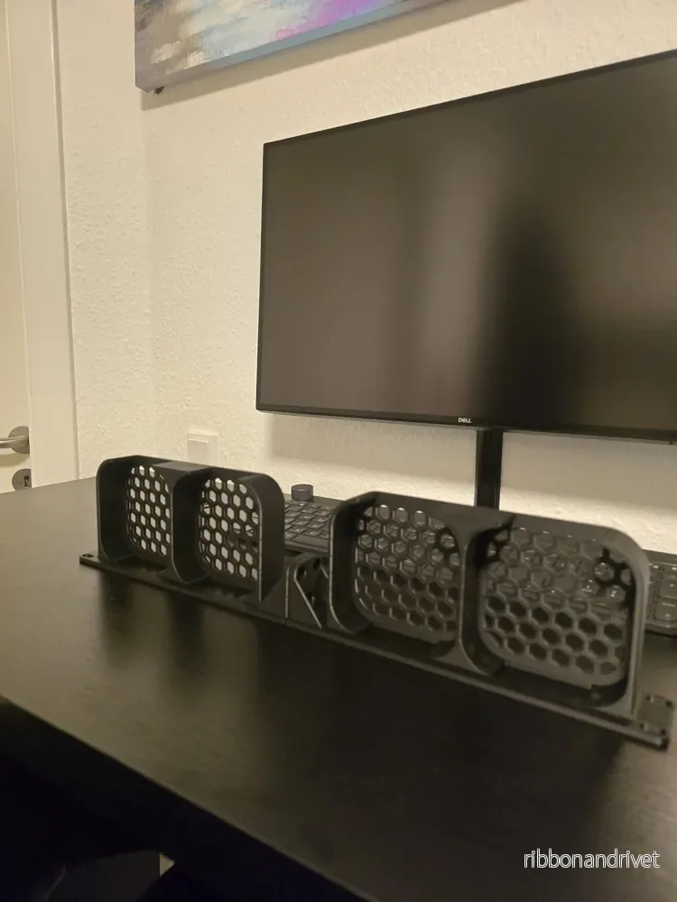 19-tums rackmontering för fyra Philips Hue Bridges - Bild 2