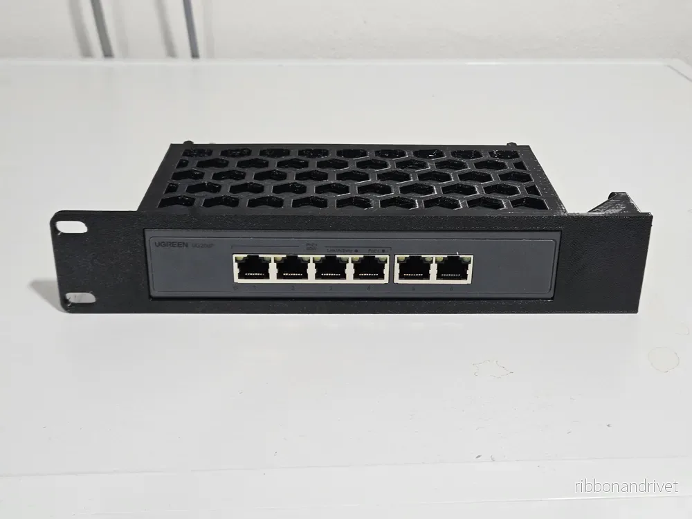 19-tums Rackfäste för Ugreen CM753 Switch - Bild 2