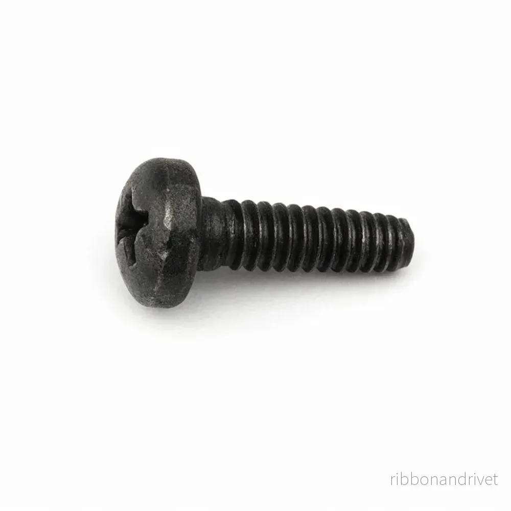Skruv M4x10 mm Y-12641 Skruv M4x10 mm Y-12641
