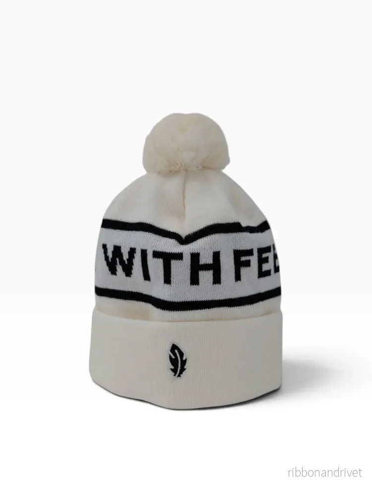 Gåshud Signature Classic PomPom Beanie – Vit