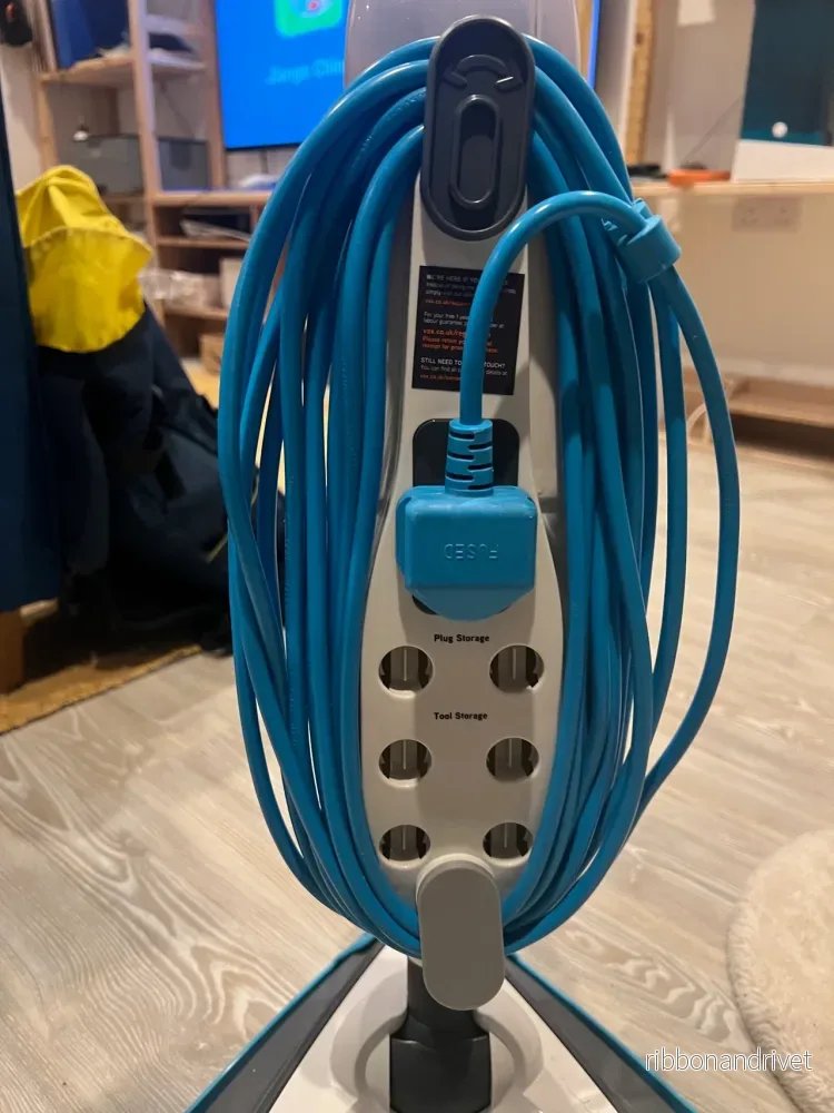Kabelhållare för ångtvätt - Effektiv kabelhantering - Bild 3