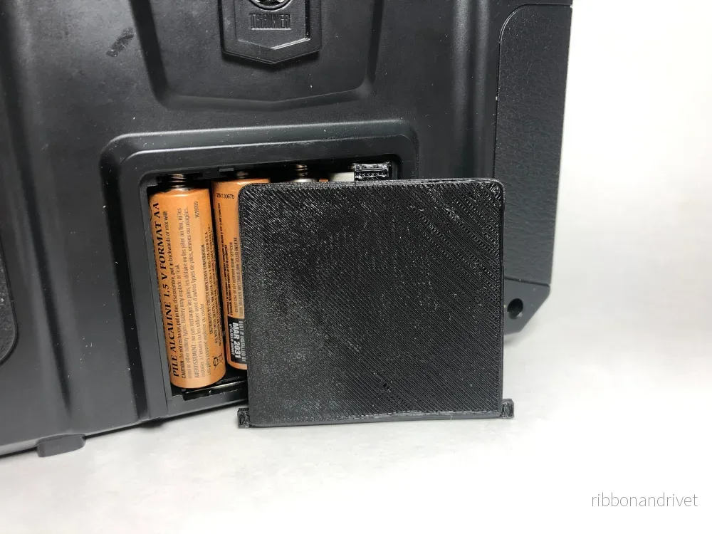Batteriskydd Bakplatta för Flysky FS-i6X-sändare Batteriskydd Bakplatta för Flysky FS-i6X-sändare