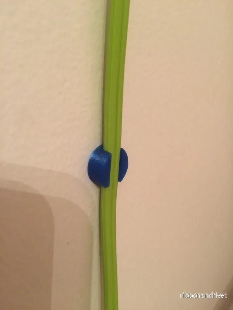 Sladdhållare till IKEA SMILA barnlampa - Bild 2