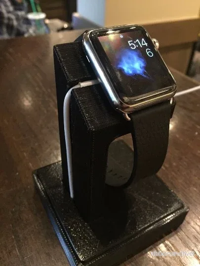 Apple Watch-laddningsställ (remix)
