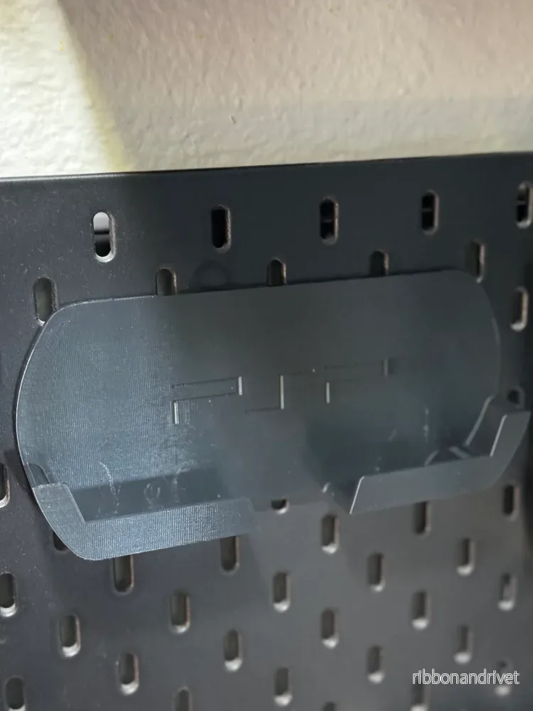 PSP Slim IKEA Skadis Fäste