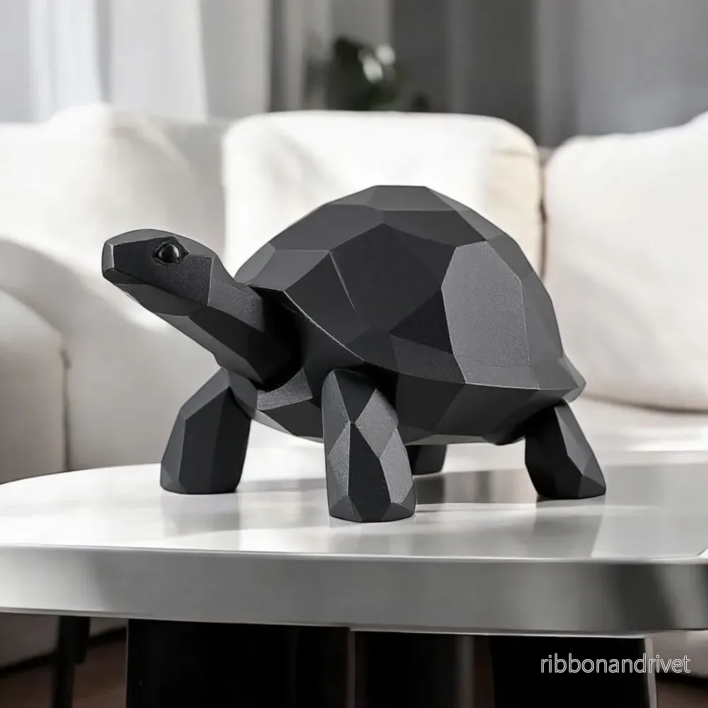 Låg-poly skulptur av gående sköldpadda - Bild 3